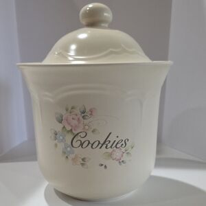 Pfaltzgraff Tea Rose Floral 'Cookies' Ceramic Canister Cookie Jar